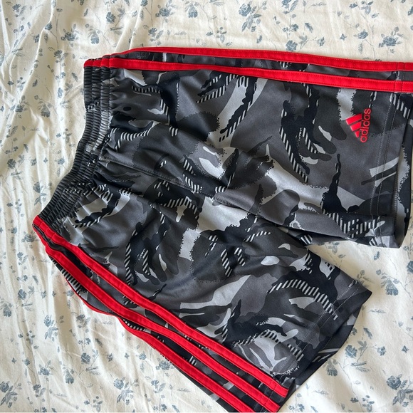 selling 14 items! boys clothes, meant for 6-10 yr olds! - Picture 14 of 14